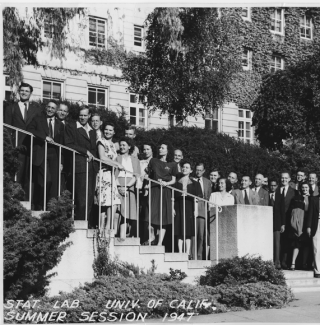 Stat Lab members 1947 on steps
