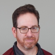 Head shot of Ryan Lovett